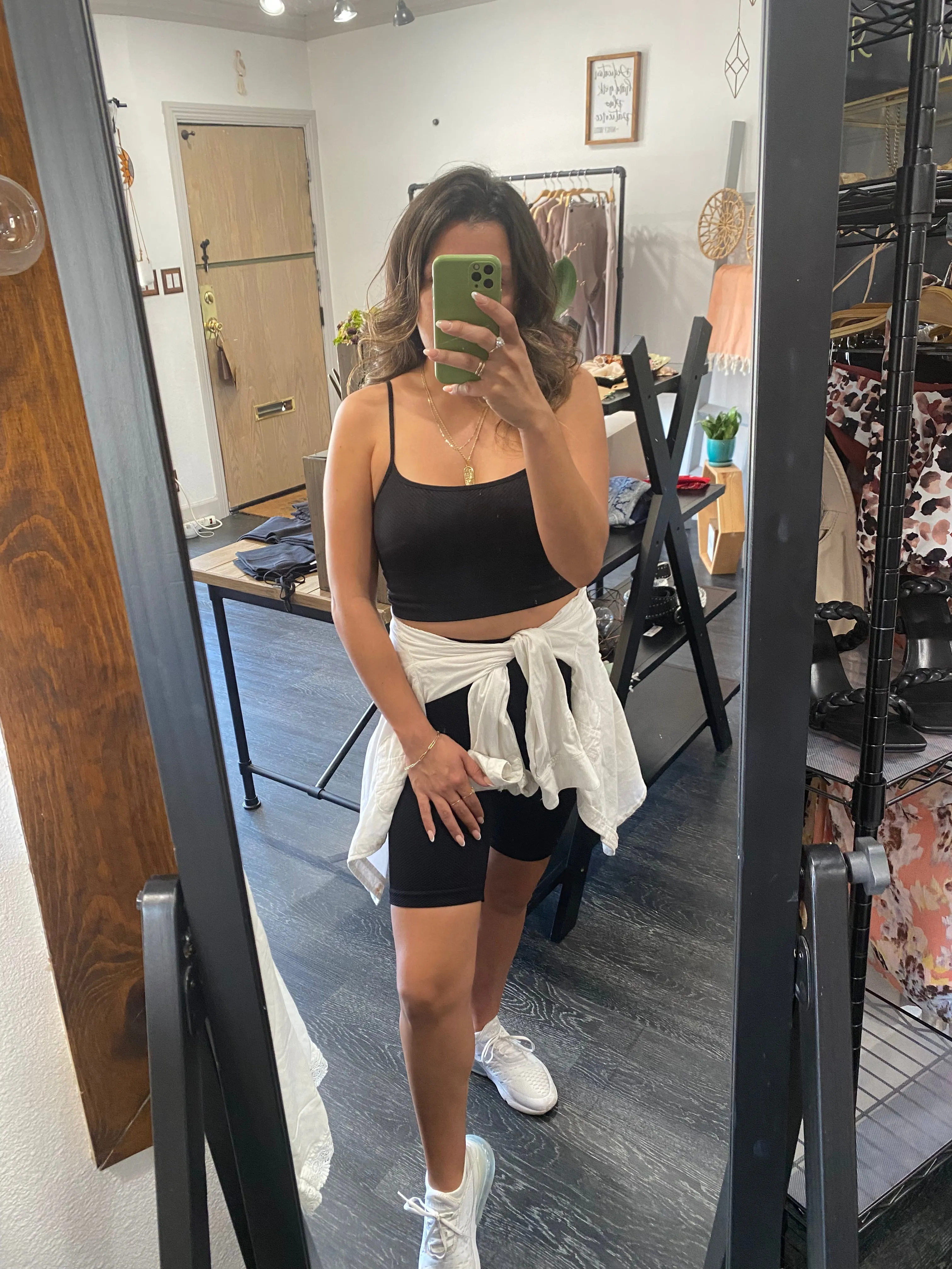 Ariana Tank-Black