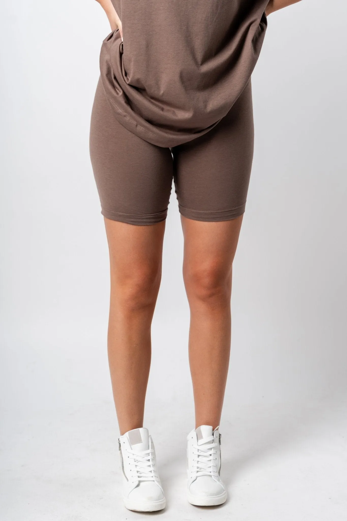 Biker shorts brown