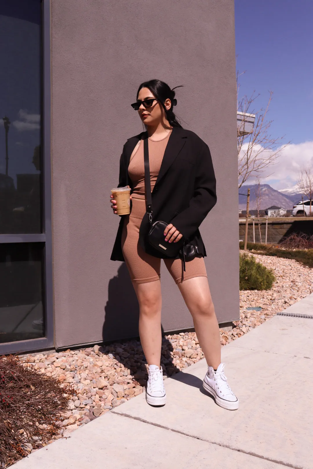 chasing dreams ribbed biker shorts - MILK CHOCOLATE