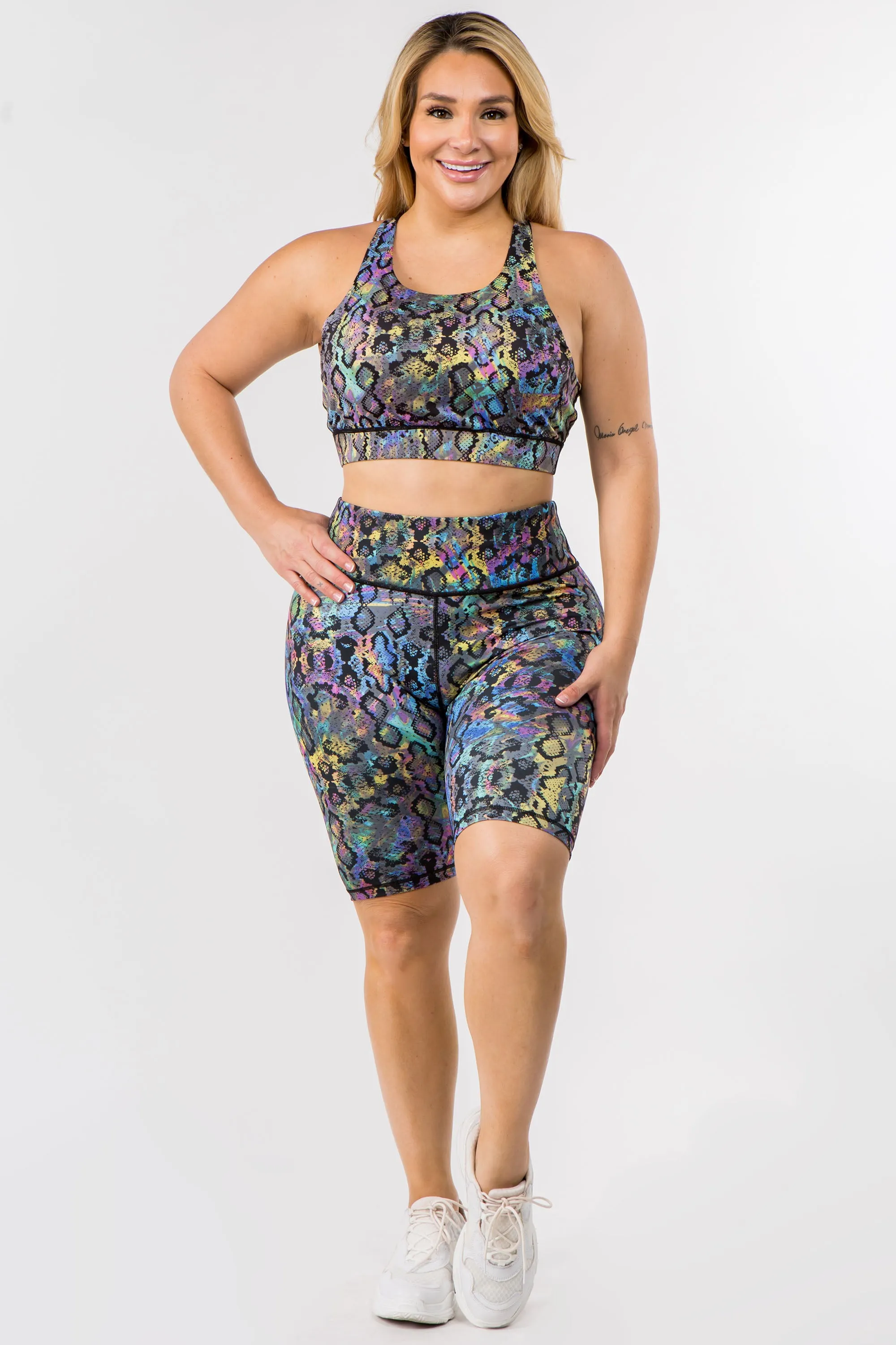 Plus Size Iridescent Snake Print Workout Biker Shorts Set