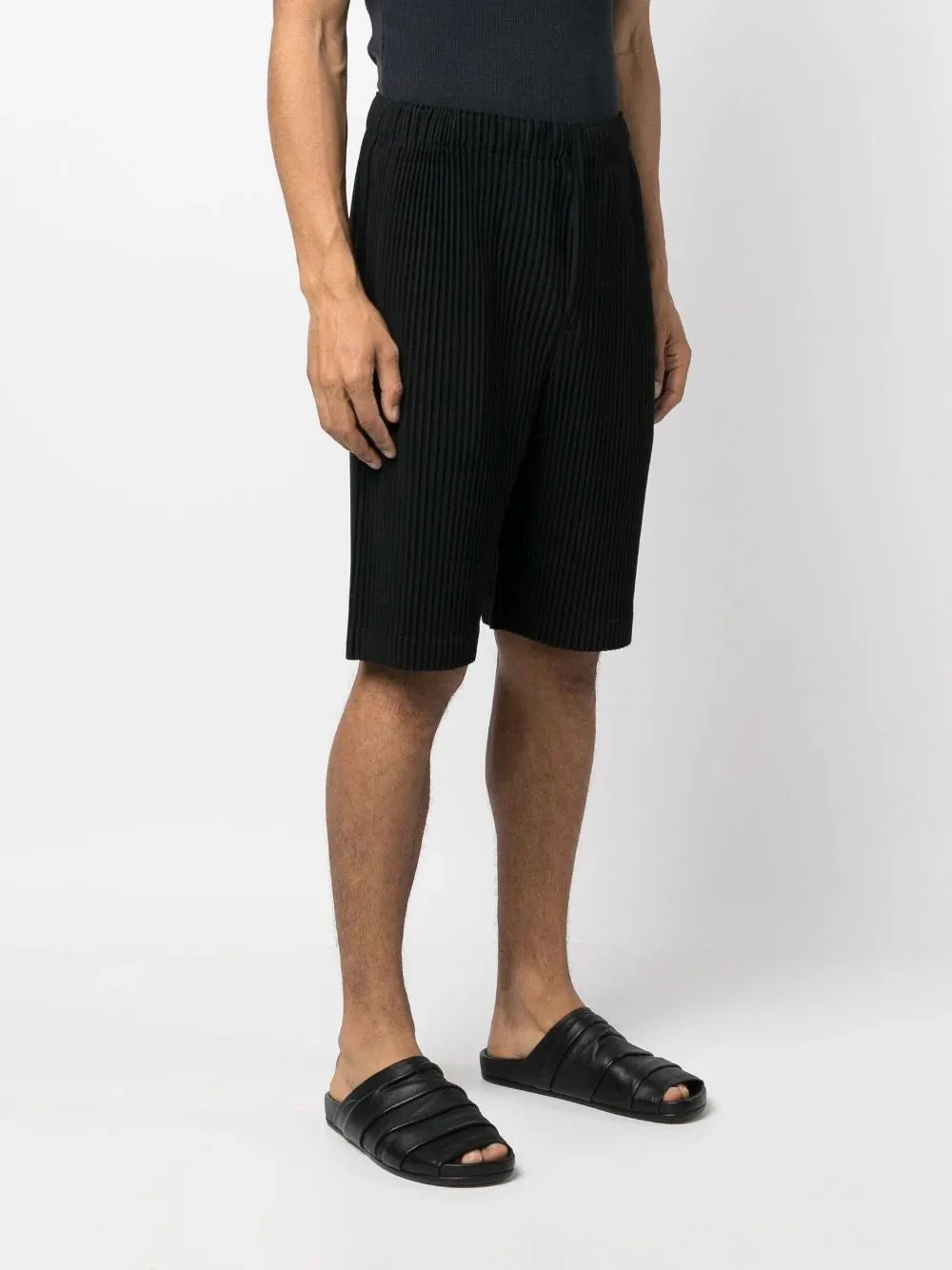 SS23 Knee Shorts - Black