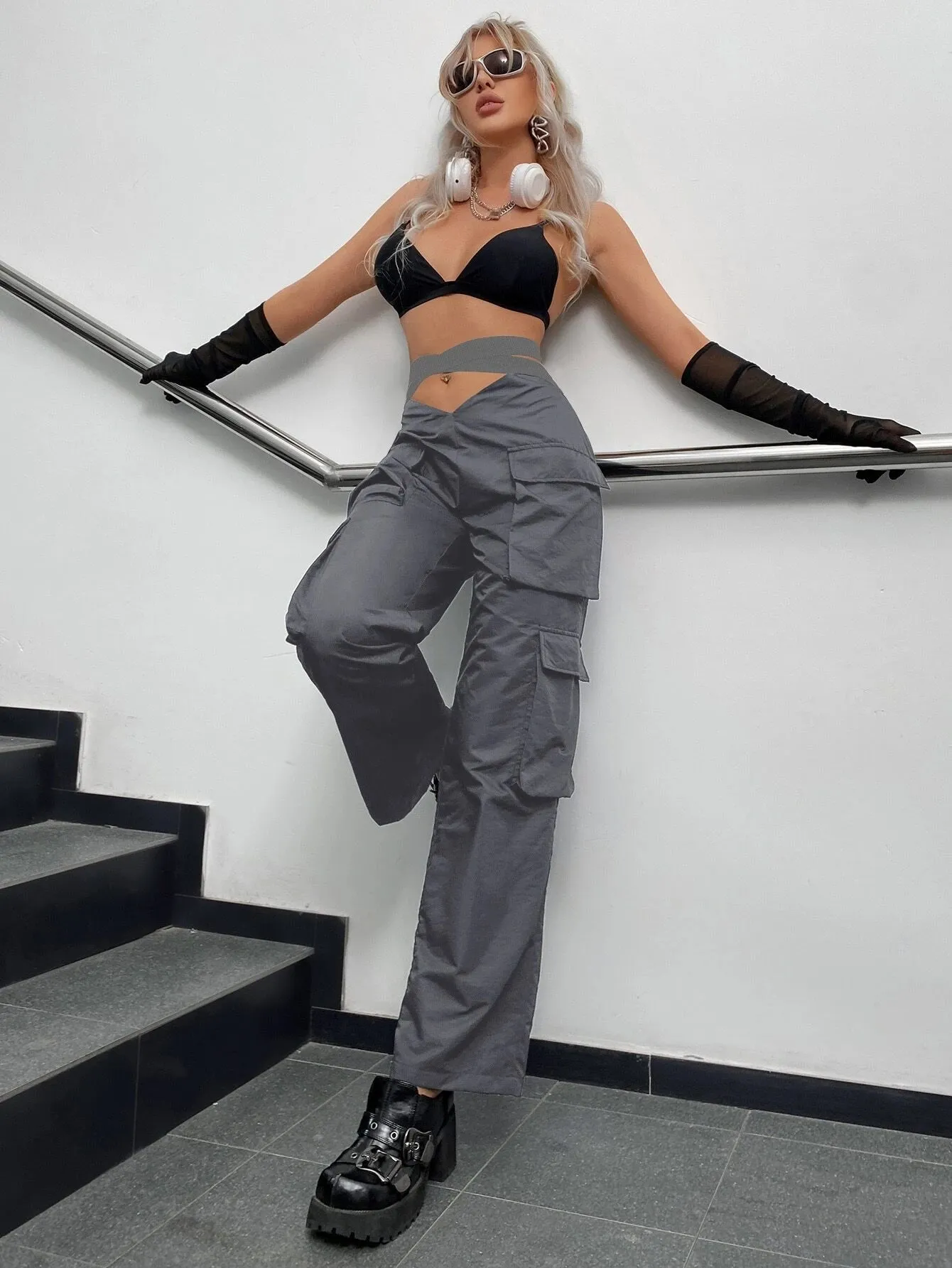 Tape Flap Pocket Side Cargo Parachute Pant