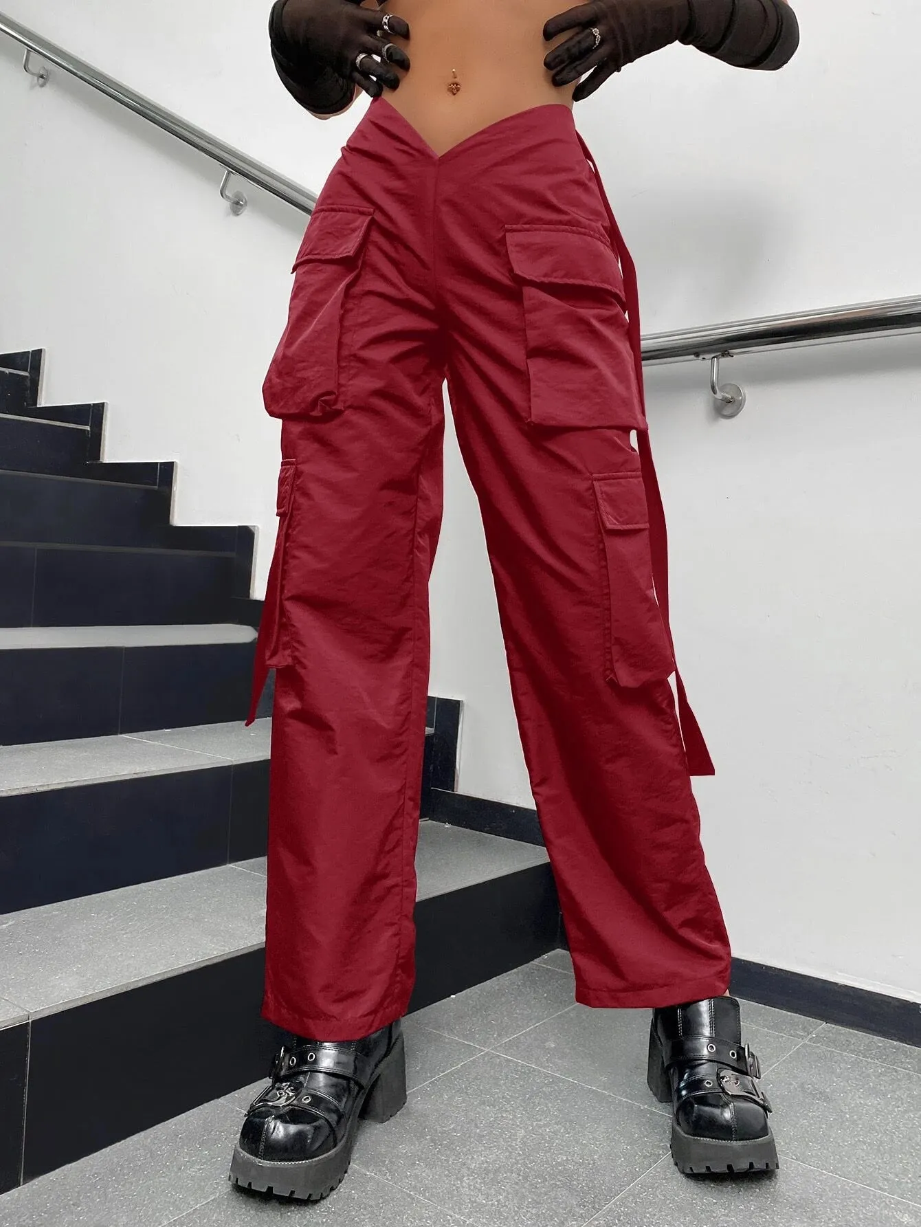 Tape Flap Pocket Side Cargo Parachute Pant