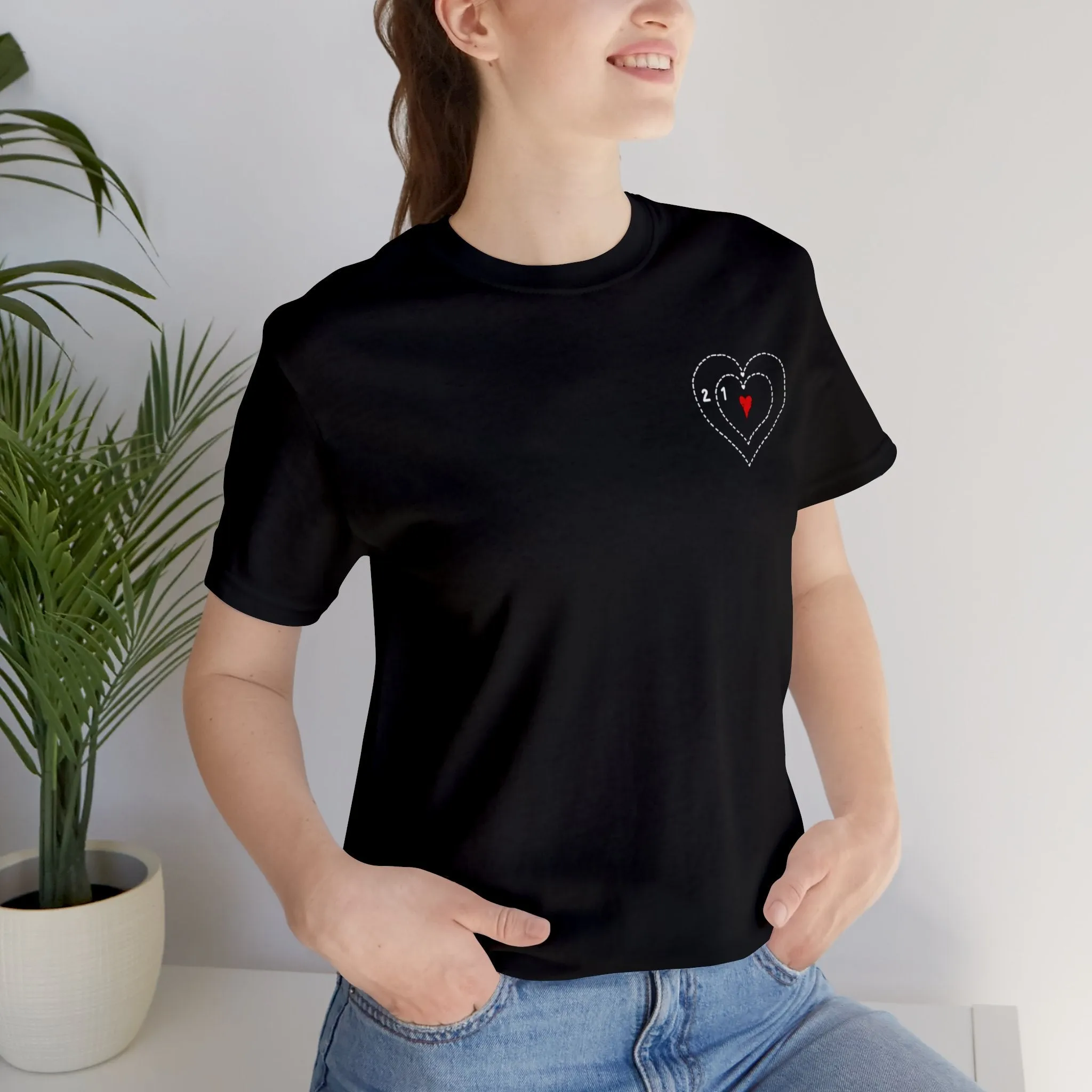 The Grinch Heart Growing Corner Detail Unisex Jersey Short Sleeve Tee
