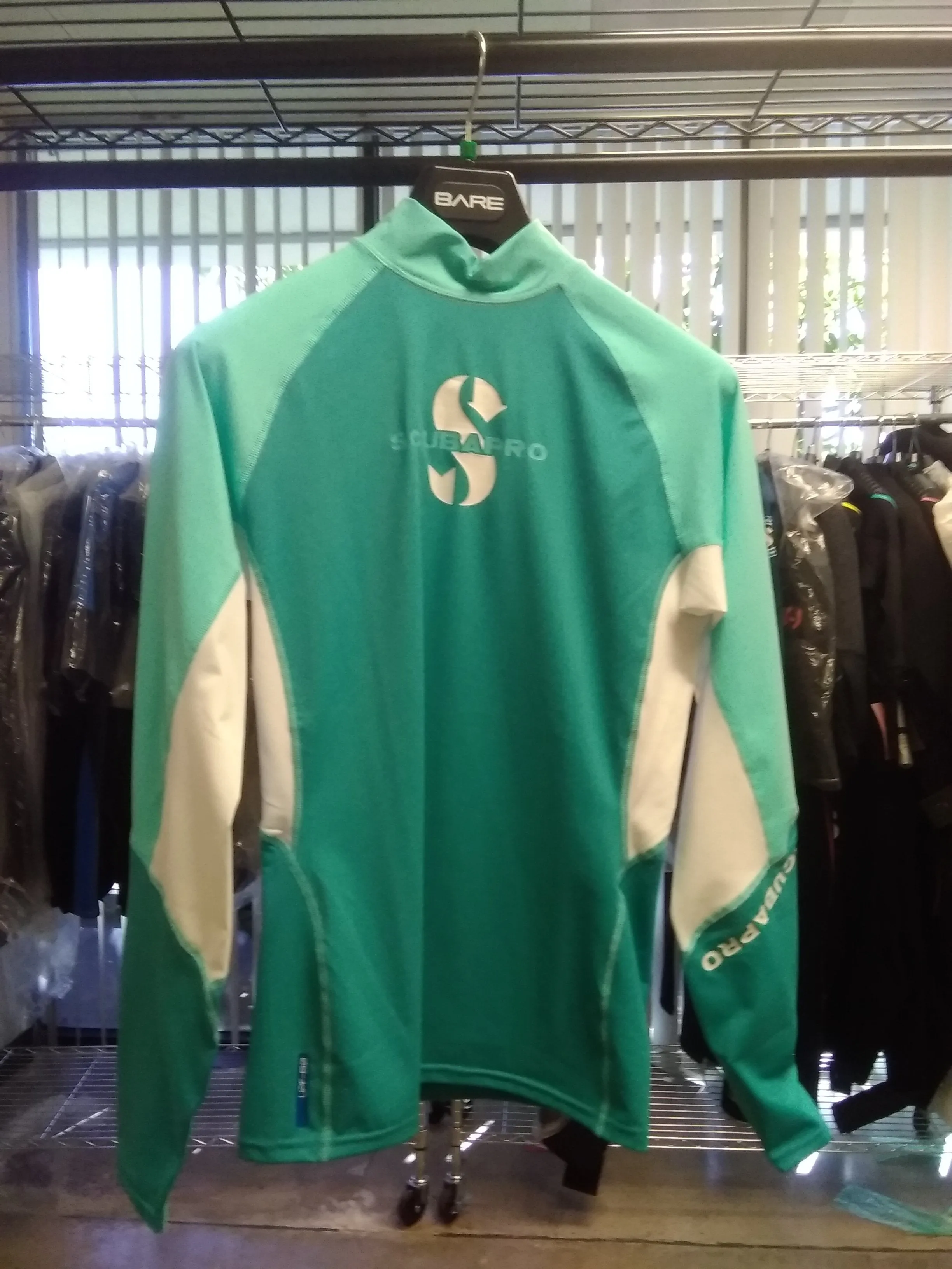 Used ScubaPro T - Flex Rash Guard Womens, Long Sleeve (UPF80)