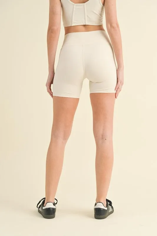 Yvone Biker Shorts